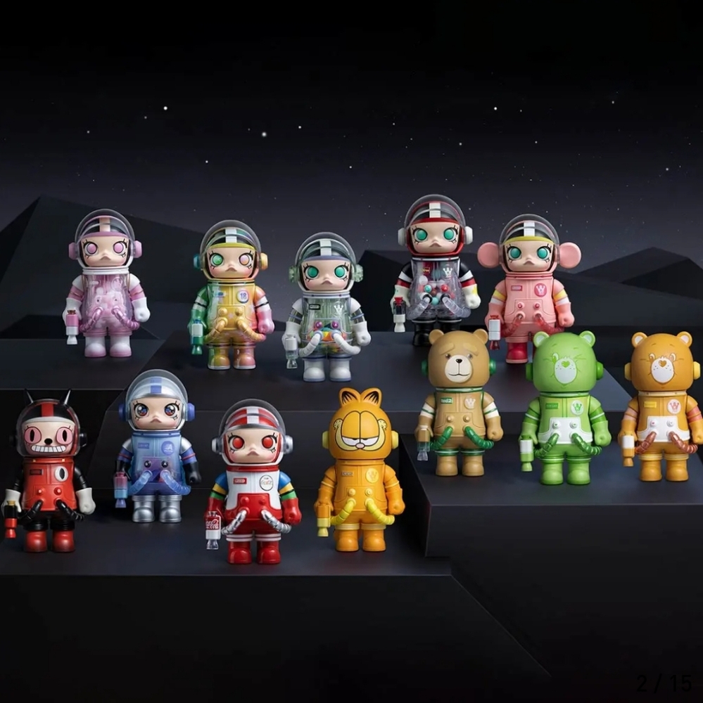 MEGA‎ SPACE MOLLY 100% Series 3  NEW